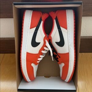 Men’s Jordan 1 Low Starfish shoes